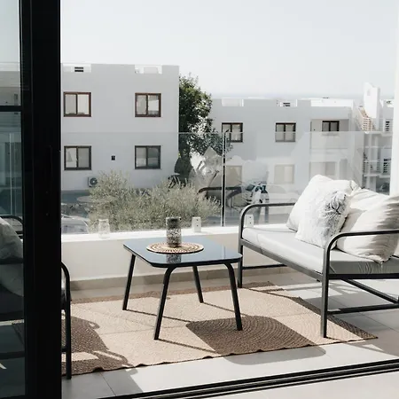 Lägenhet Elegance C8 Rooftop Spa&gym Mountain&seeview Agios Georgios (Girne)