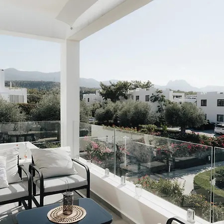 Elegance C8 Rooftop Spa&gym Mountain&seeview Lägenhet Agios Georgios (Girne)