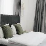 Apartment Elegance C8 Rooftop Spa&gym Mountain&seeview Agios Georgios (Girne)