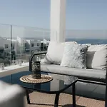 Elegance C8 Rooftop Spa&gym Mountain&seeview Apartment