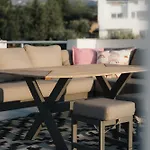 Elegance C8 Rooftop Spa&gym Mountain&seeview * Agios Georgios (Girne)