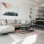 Elegance C8 Rooftop Spa&gym Mountain&seeview Apartment Agios Georgios (Girne)