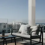 Elegance C8 Rooftop Spa&gym Mountain&seeview Apartment