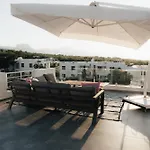 Elegance C8 Rooftop Spa&gym Mountain&seeview