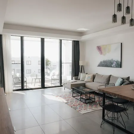 Apartment Elegance C8 Rooftop Spa&gym Mountain&seeview Agios Georgios (Girne)