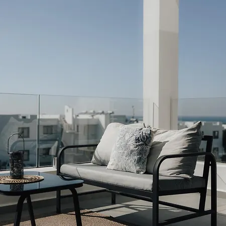 Elegance C8 Rooftop Spa&gym Mountain&seeview Apartment